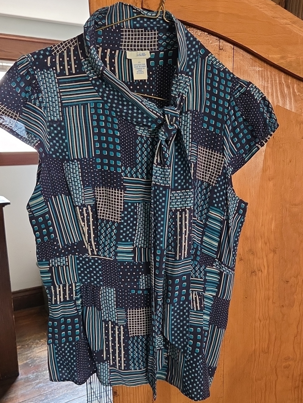 Vintage Anthropologie Odille Silk Capsleeve Blouse w/Tie